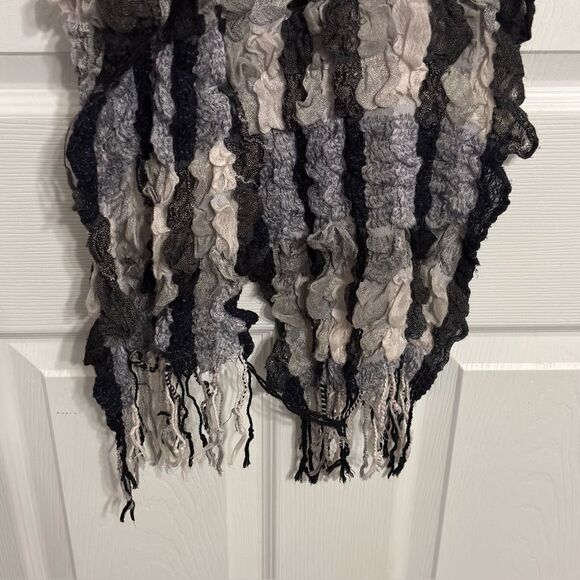 Beautiful Soft Black Grey Women’s Striped Ruffled Long Scarf Fringe - Picture 5 of 8